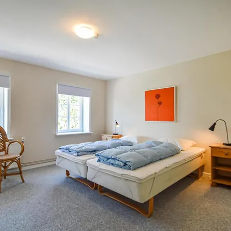 In Hjer With Sauna And 8 Bedrooms Holiday home Hojer